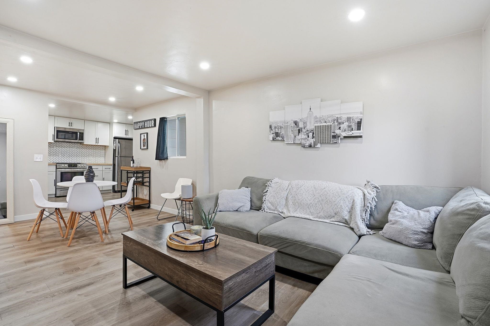 4914 North Ash Street Spokane, WA 99205 - Photo 3 of 24