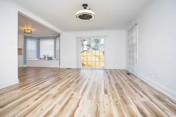 $575,000 | 837 Flicker Place, Murrells Inlet, SC 29576