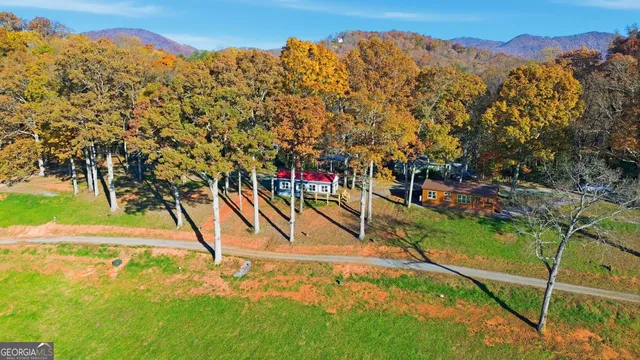 $299,800 | 527 Saunders Road, Franklin, NC 28734