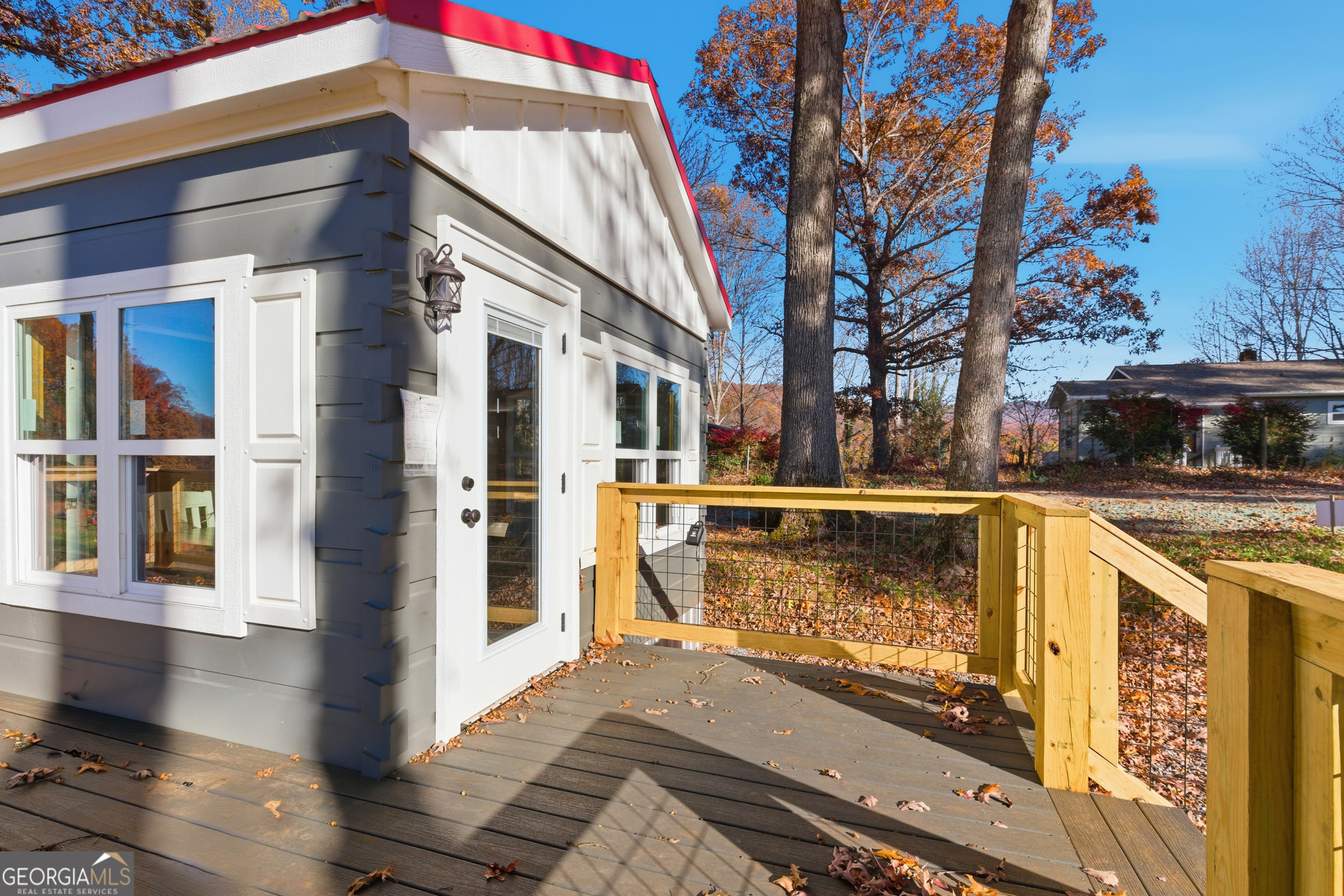 527 Saunders Road Franklin, NC 28734 - Photo 6 of 19