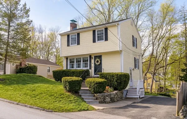 $865,000 | 64 Longfellow Road, Reading, MA 01867