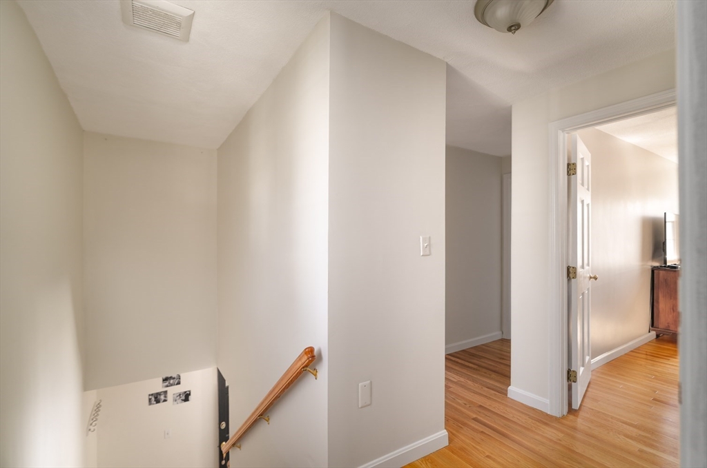 64 Longfellow Road Reading, MA 01867 - Photo 13 of 24