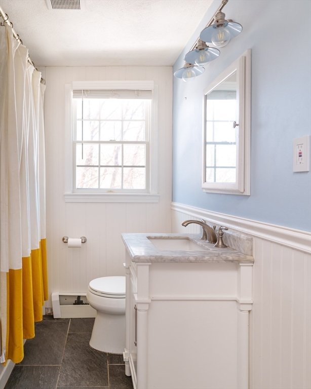 64 Longfellow Road Reading, MA 01867 - Photo 14 of 24