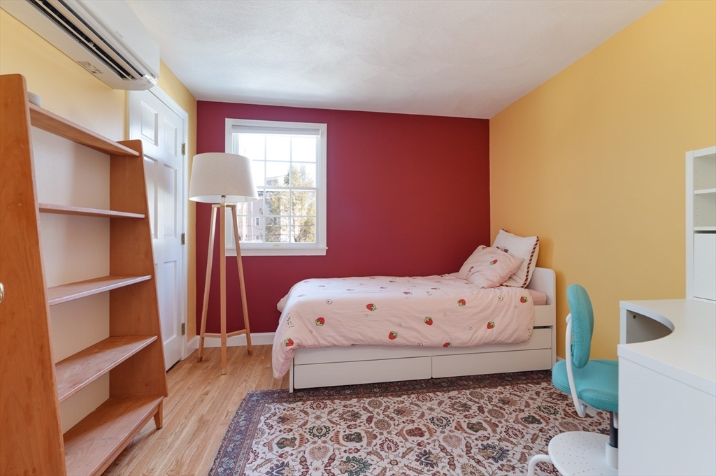 64 Longfellow Road Reading, MA 01867 - Photo 15 of 24