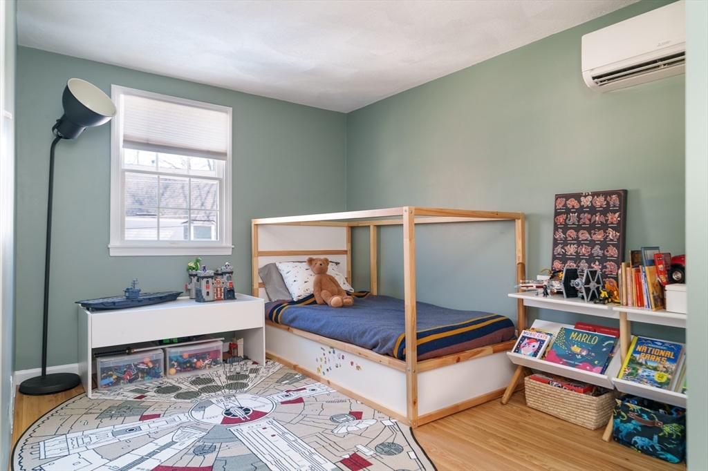 64 Longfellow Road Reading, MA 01867 - Photo 16 of 24