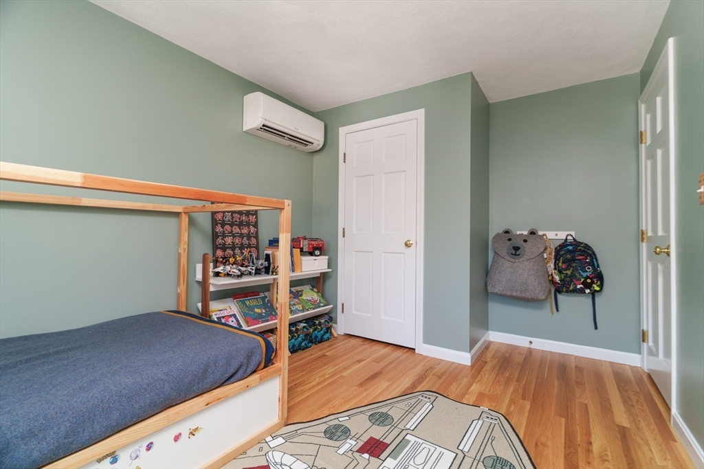 64 Longfellow Road Reading, MA 01867 - Photo 17 of 24