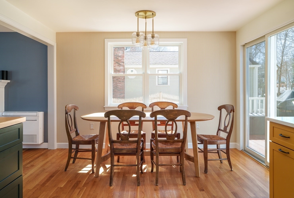 64 Longfellow Road Reading, MA 01867 - Photo 7 of 24