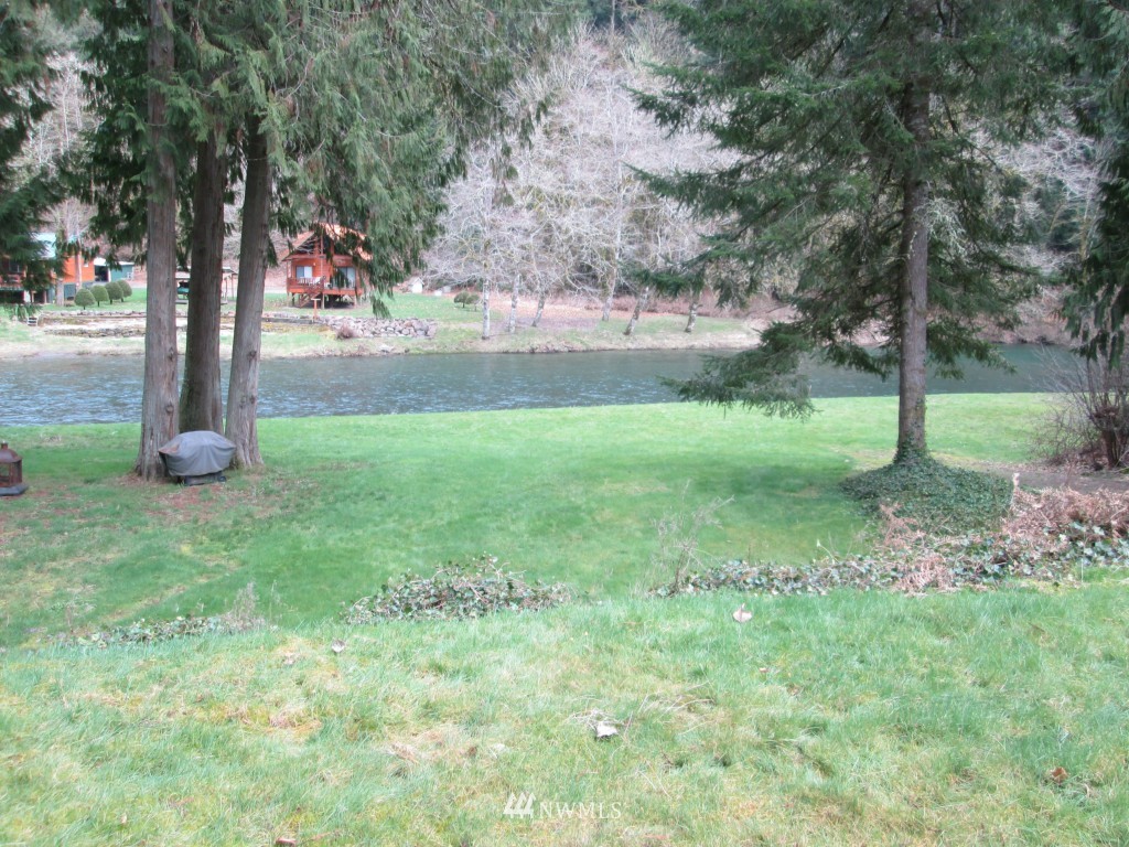 1820 Kalama River Road Kalama, WA 98625 - Photo 1 of 14 Gallery Image 1