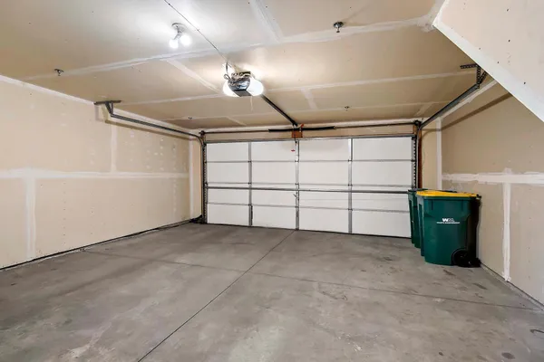 $265,000 | 2892 Clover Ridge Drive, Chaska, MN 55318