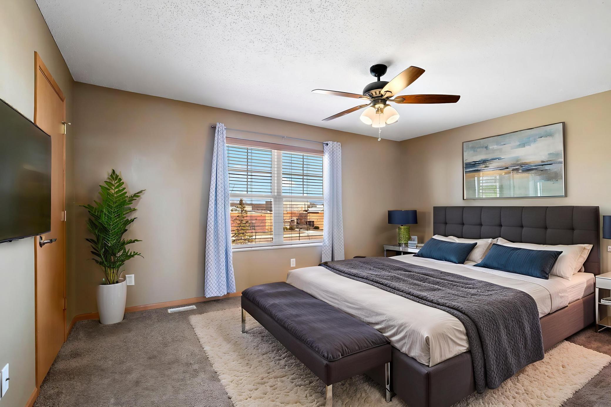 2892 Clover Ridge Drive Chaska, MN 55318 - Photo 3 of 19