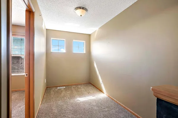 $265,000 | 2892 Clover Ridge Drive, Chaska, MN 55318