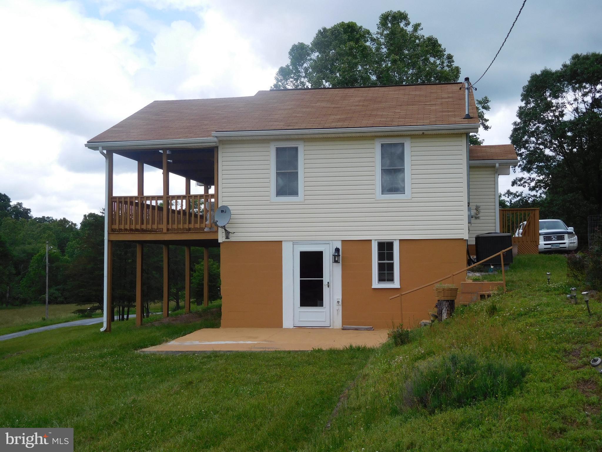 4013 Virginia Line Road Berkeley Springs, WV 25411 - Photo 2 of 30 Exterior (General)
