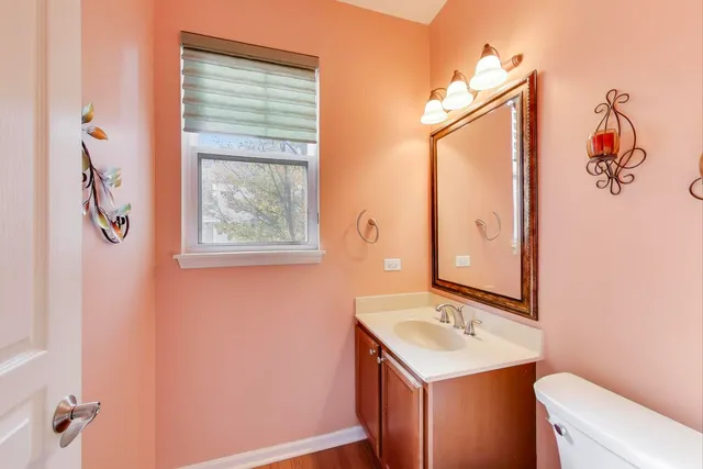 $365,000 | 934 Tuscany Drive, Streamwood, IL 60107