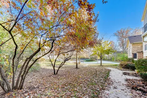 $365,000 | 934 Tuscany Drive, Streamwood, IL 60107