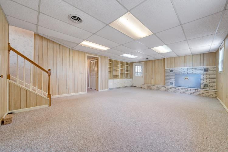 1345 Stone Mill Road Hurt, VA 24563 - Photo 42 of 83 Family Room 2