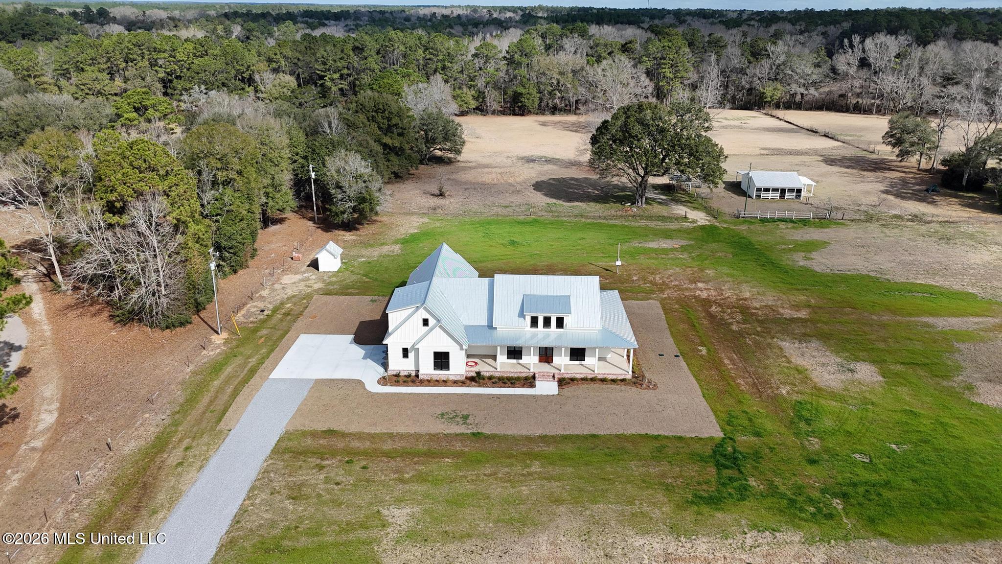 2713 Island Branch Road Vancleave, MS 39565 - Photo 31 of 39 032