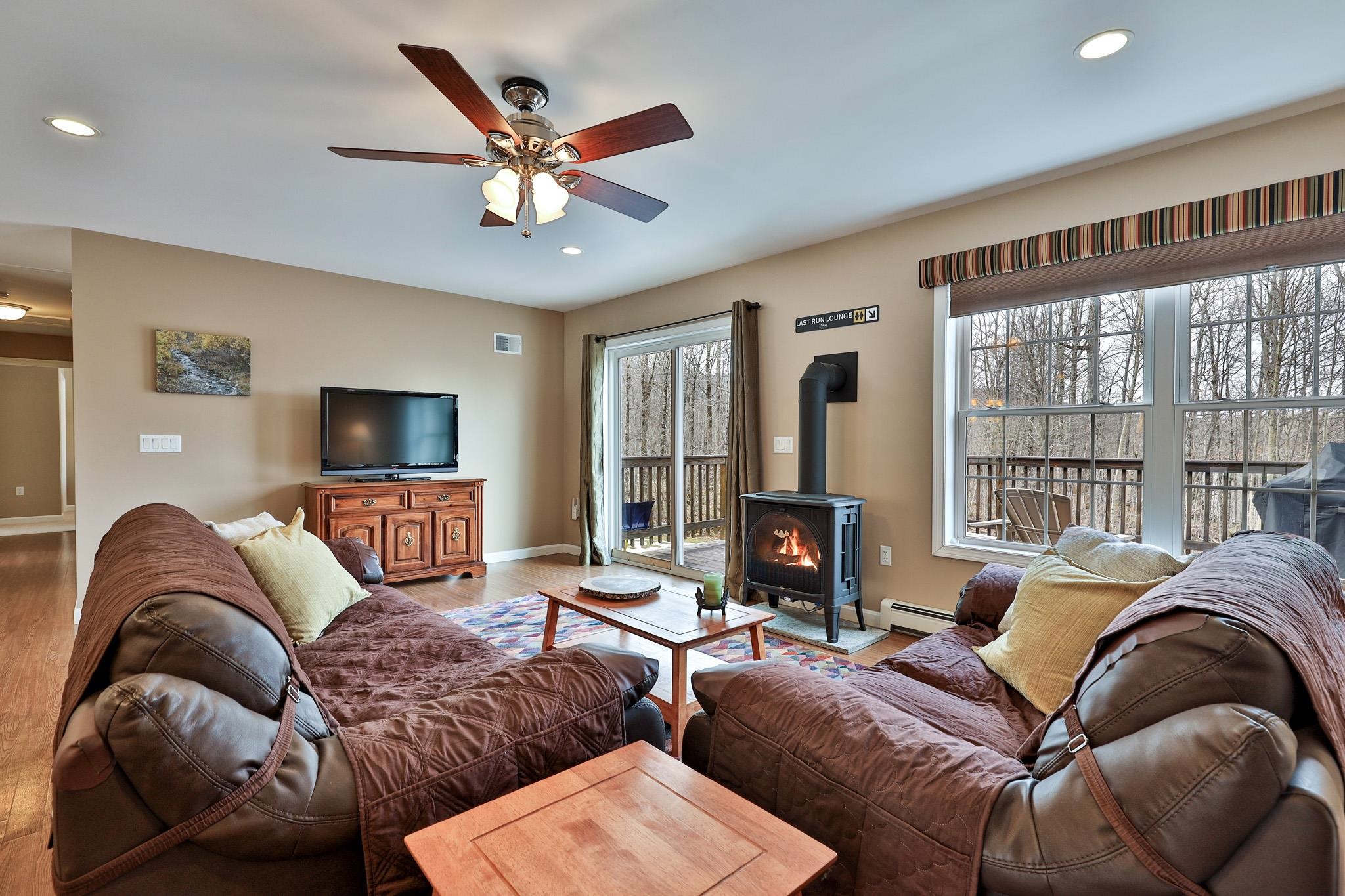 175 Overbrook Drive, Unit A Mendon, VT 05751 - Photo 6 of 40