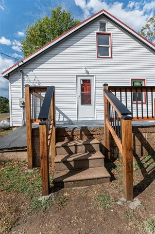 $175,000 | 35634 Highway 28, Belle, MO 65013