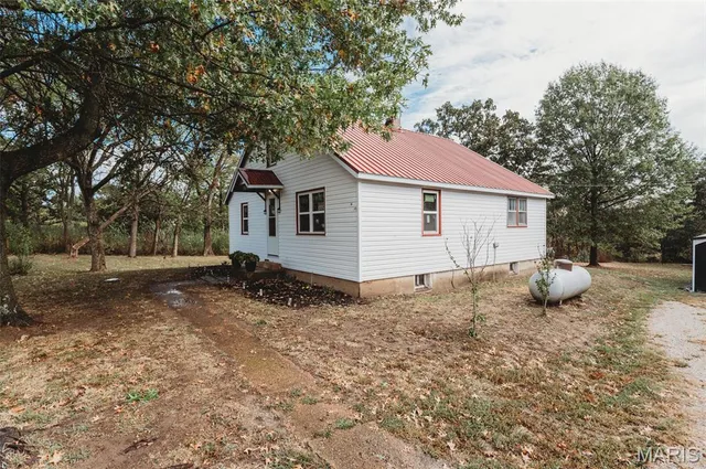 $175,000 | 35634 Highway 28, Belle, MO 65013