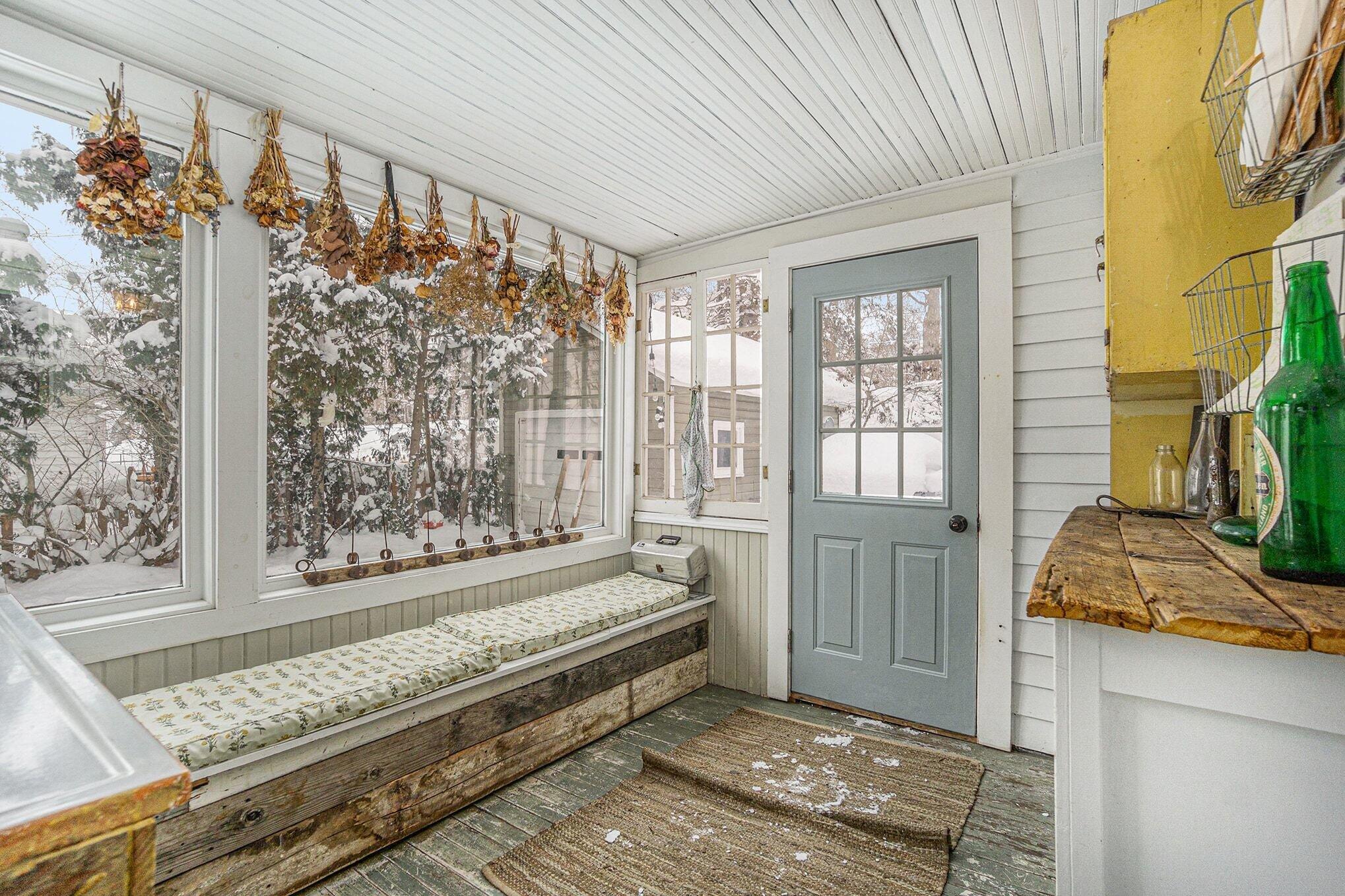 525 Hubbard Street Allegan, MI 49010 - Photo 10 of 18 009_file_4627