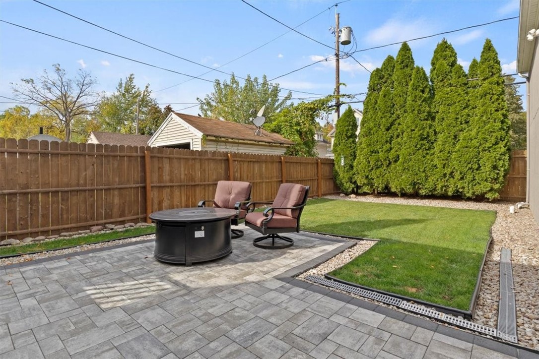 206 Bryan Street Rochester, NY 14613 - Photo 26 of 40