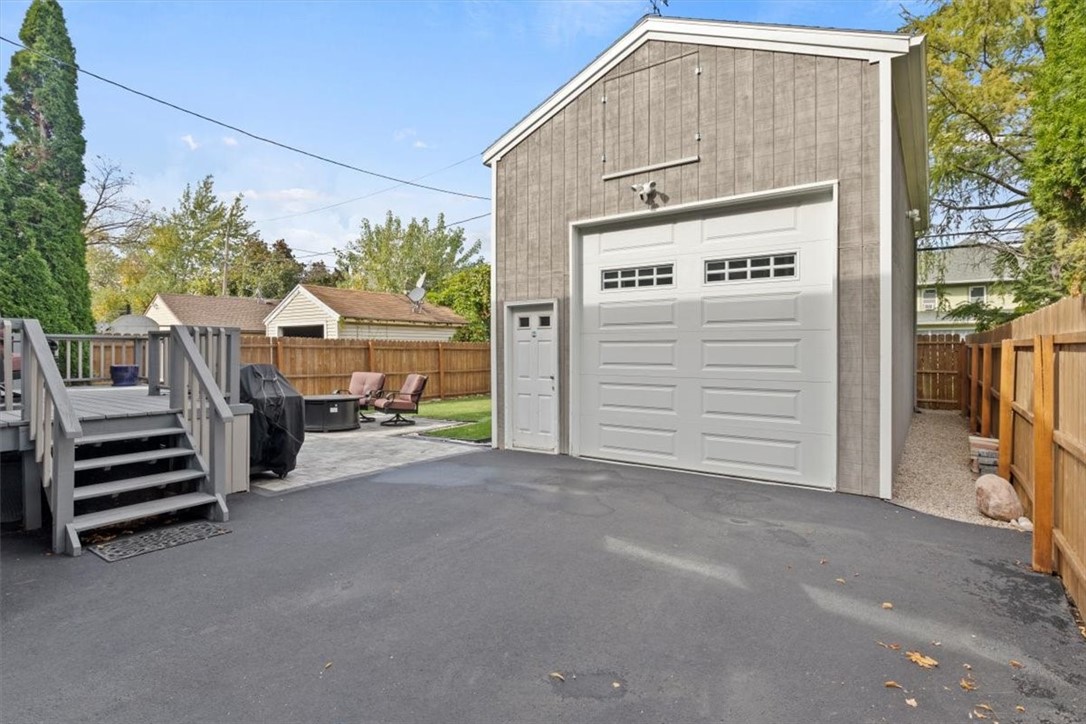 206 Bryan Street Rochester, NY 14613 - Photo 28 of 40