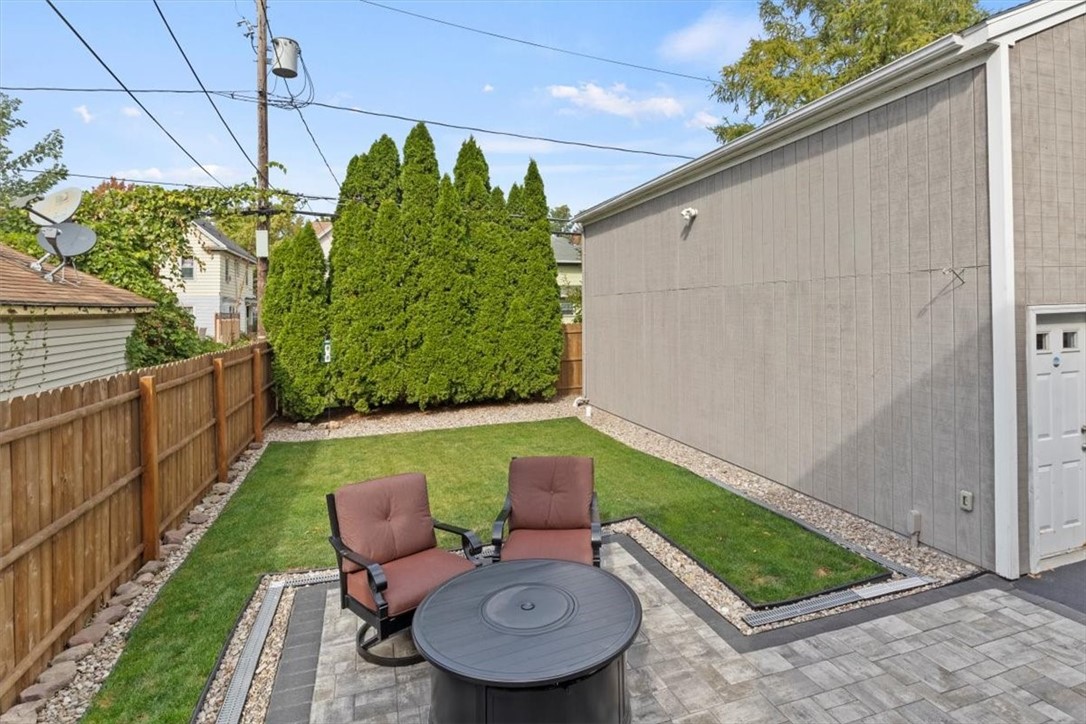 206 Bryan Street Rochester, NY 14613 - Photo 31 of 40