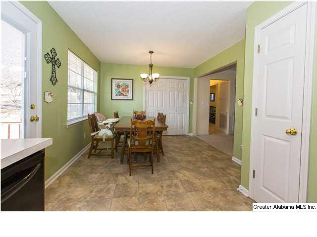 5965 Amber Hills Road Birmingham, AL 35210 - Photo 22 of 32