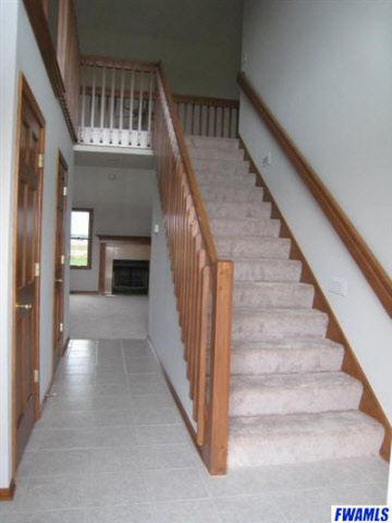 13304 East Tillman Road Fort Wayne, IN 46816 - Photo 3 of 19 Gallery Image 3