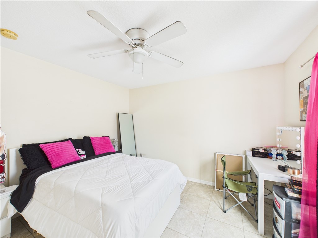 131 Maggie Way Sebastian, FL 32958 - Photo 13 of 18