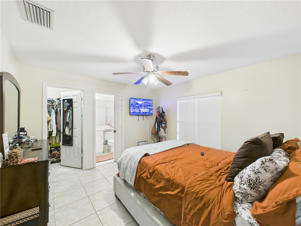 131 Maggie Way Sebastian, FL 32958 - Photo 10 of 18