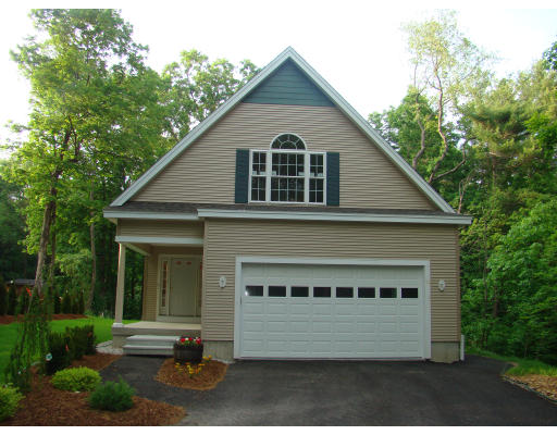35 Little Turnpike Road Shirley, MA 01464 - Photo 4 of 22 a front view of a house with a yard