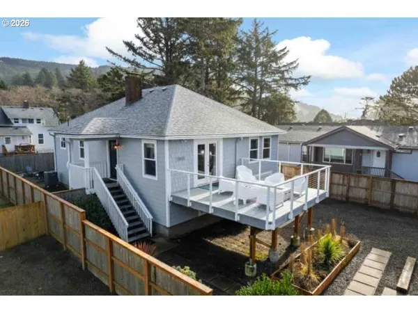 $799,000 | 17855 Ocean Boulevard, Rockaway Beach, OR 97136