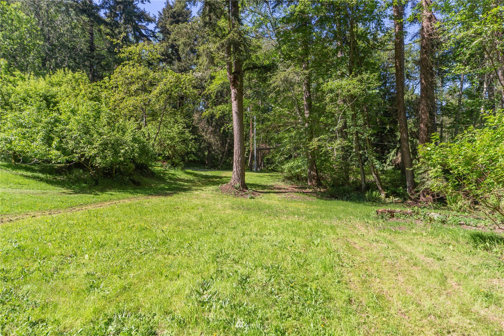22301 Seatter Road Northeast Kingston, WA 98346 - Photo 21 of 37 Gallery Image 21