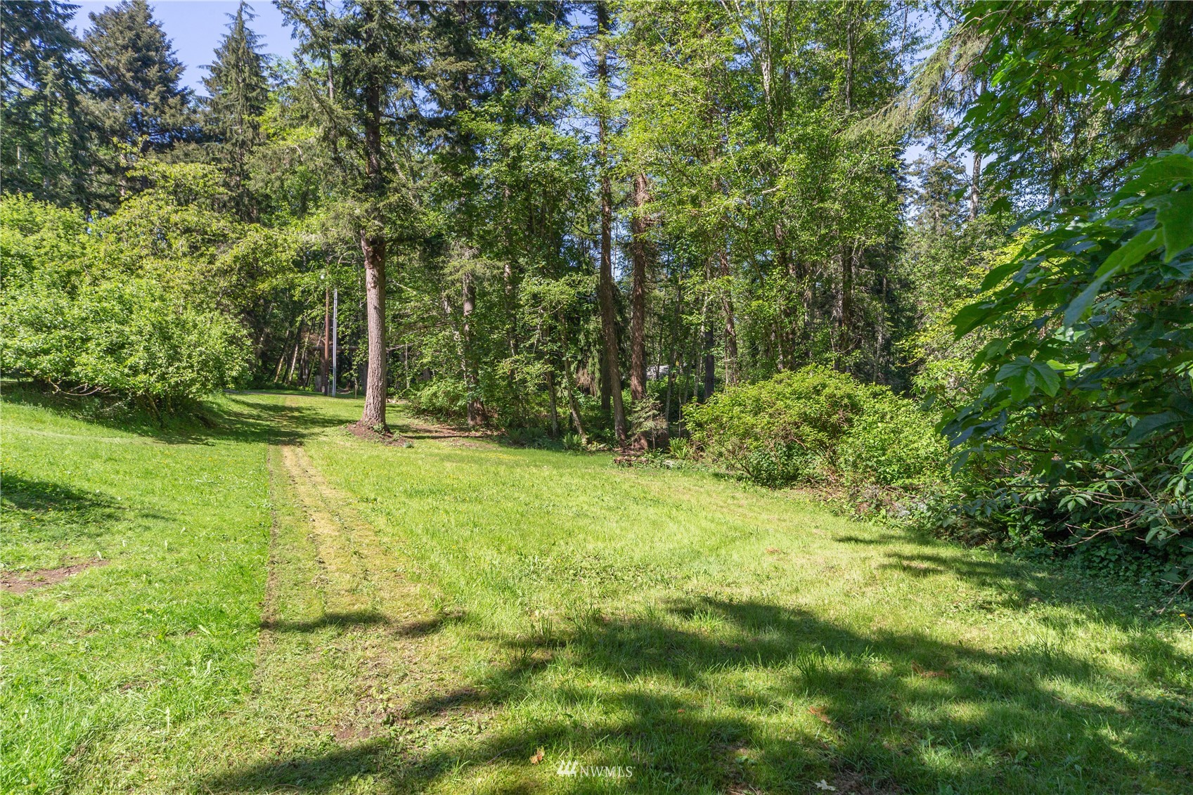 22301 Seatter Road Northeast Kingston, WA 98346 - Photo 23 of 37 Gallery Image 23