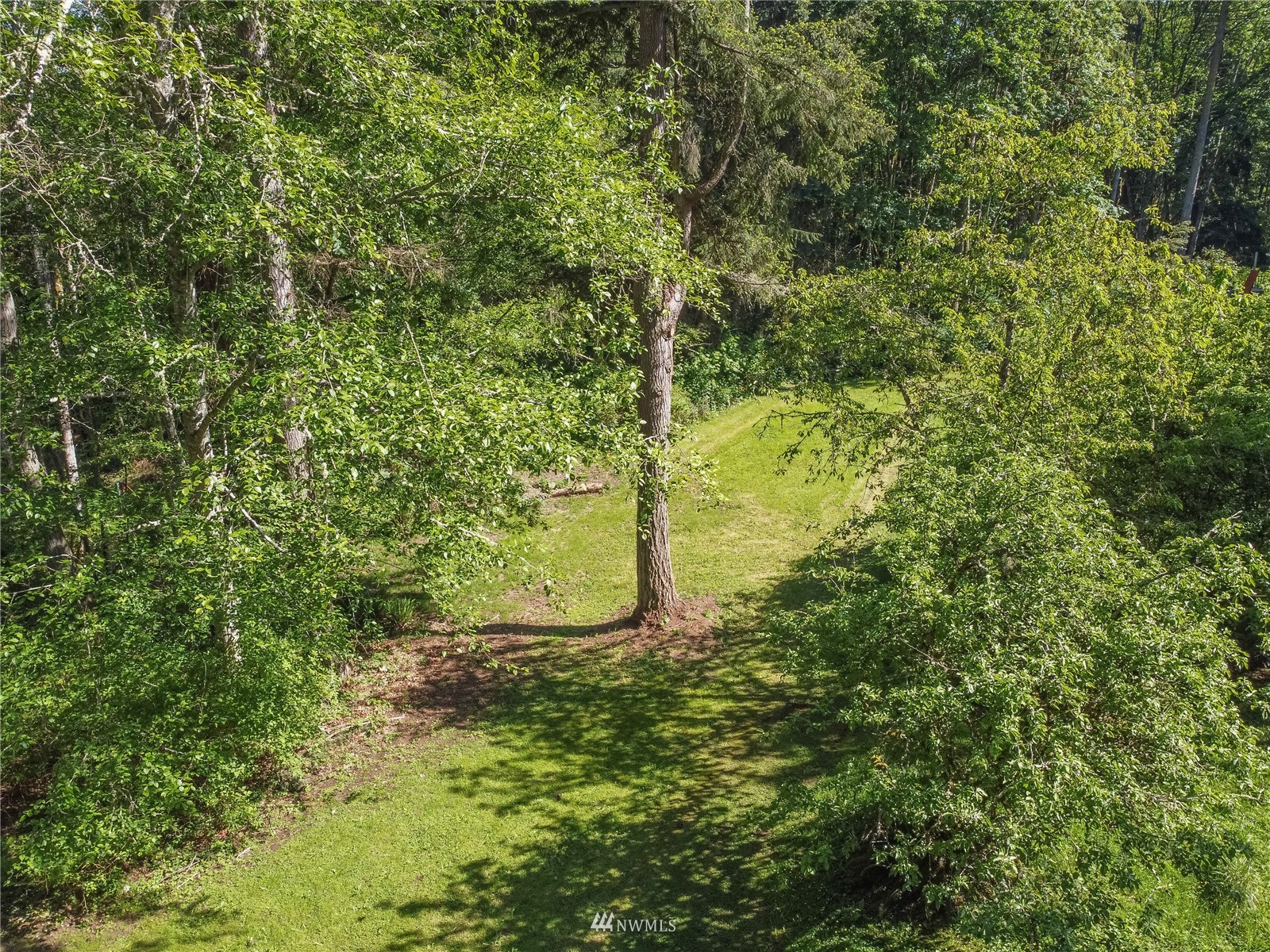 22301 Seatter Road Northeast Kingston, WA 98346 - Photo 25 of 37 Gallery Image 25