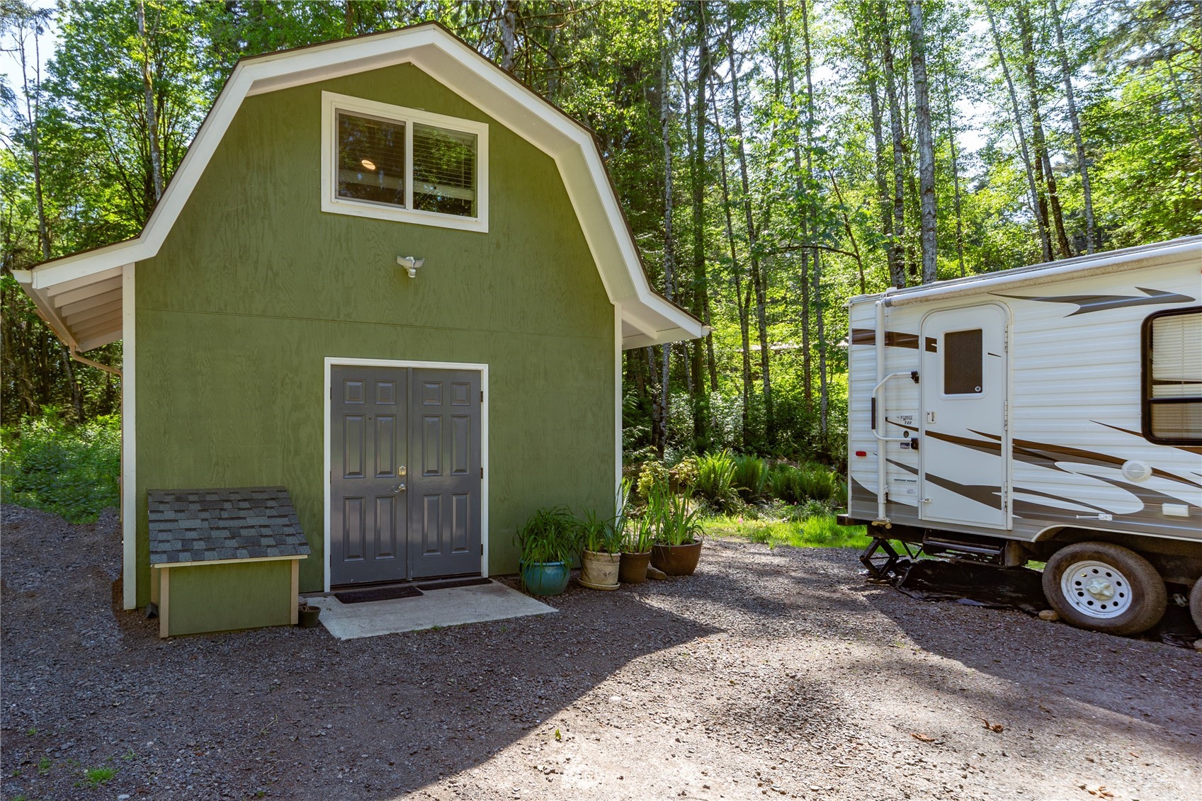 22301 Seatter Road Northeast Kingston, WA 98346 - Photo 7 of 37 Gallery Image 7