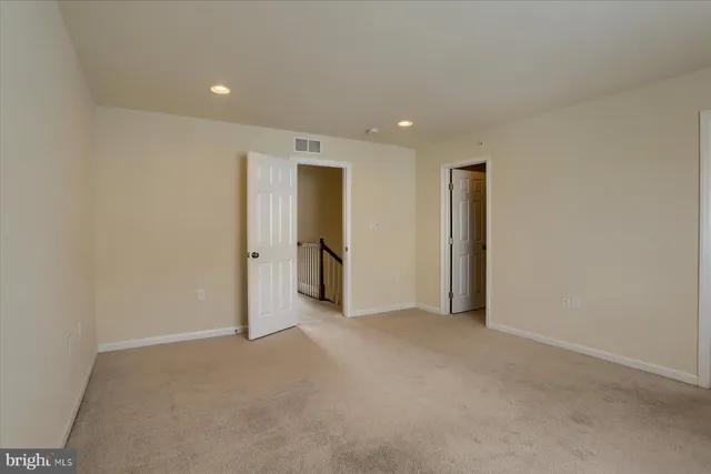 a view of empty room