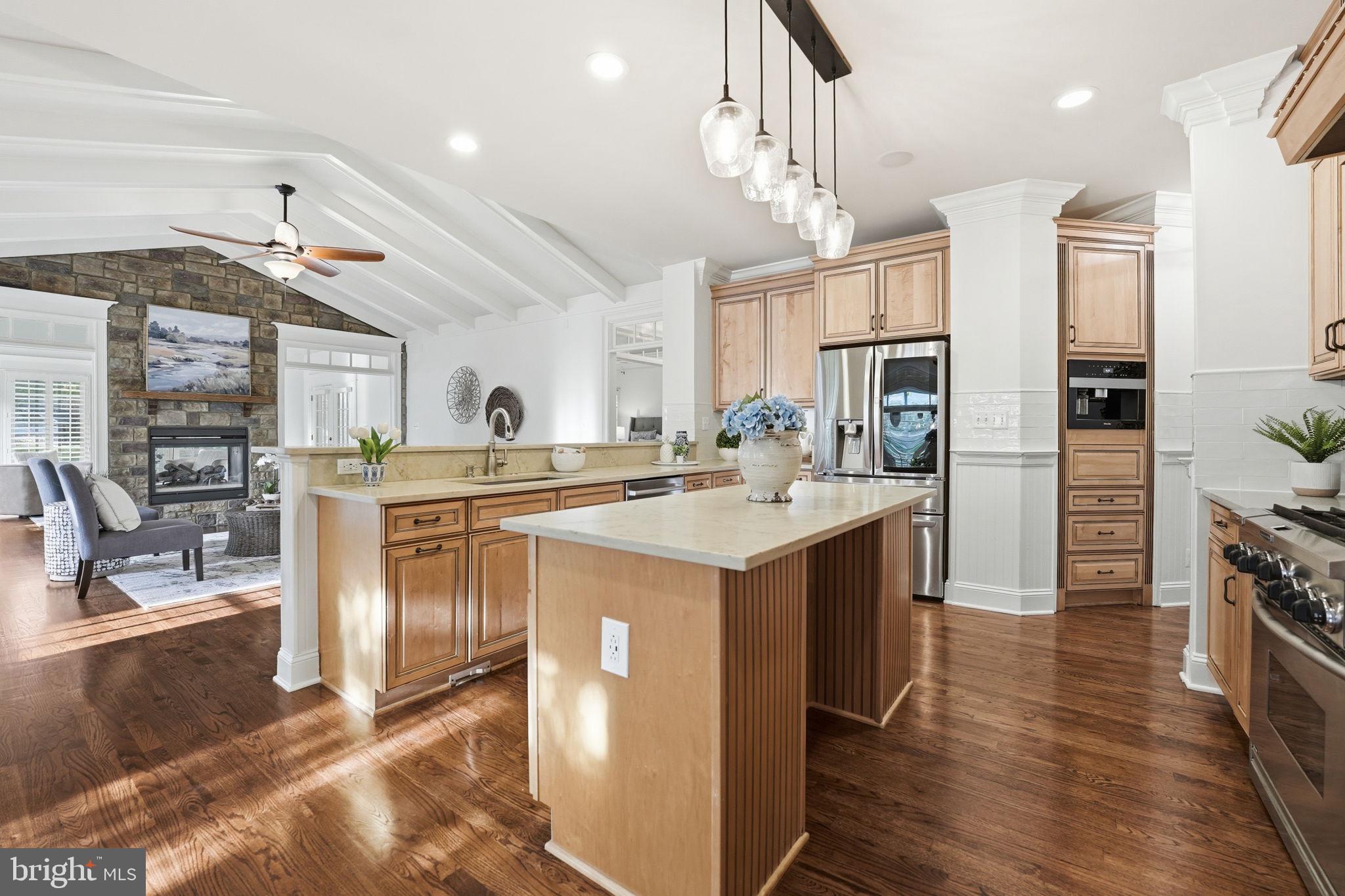 10916 Chatham Ridge Way Spotsylvania, VA 22551 - Photo 21 of 92 Bright and airy kitchen oasis.