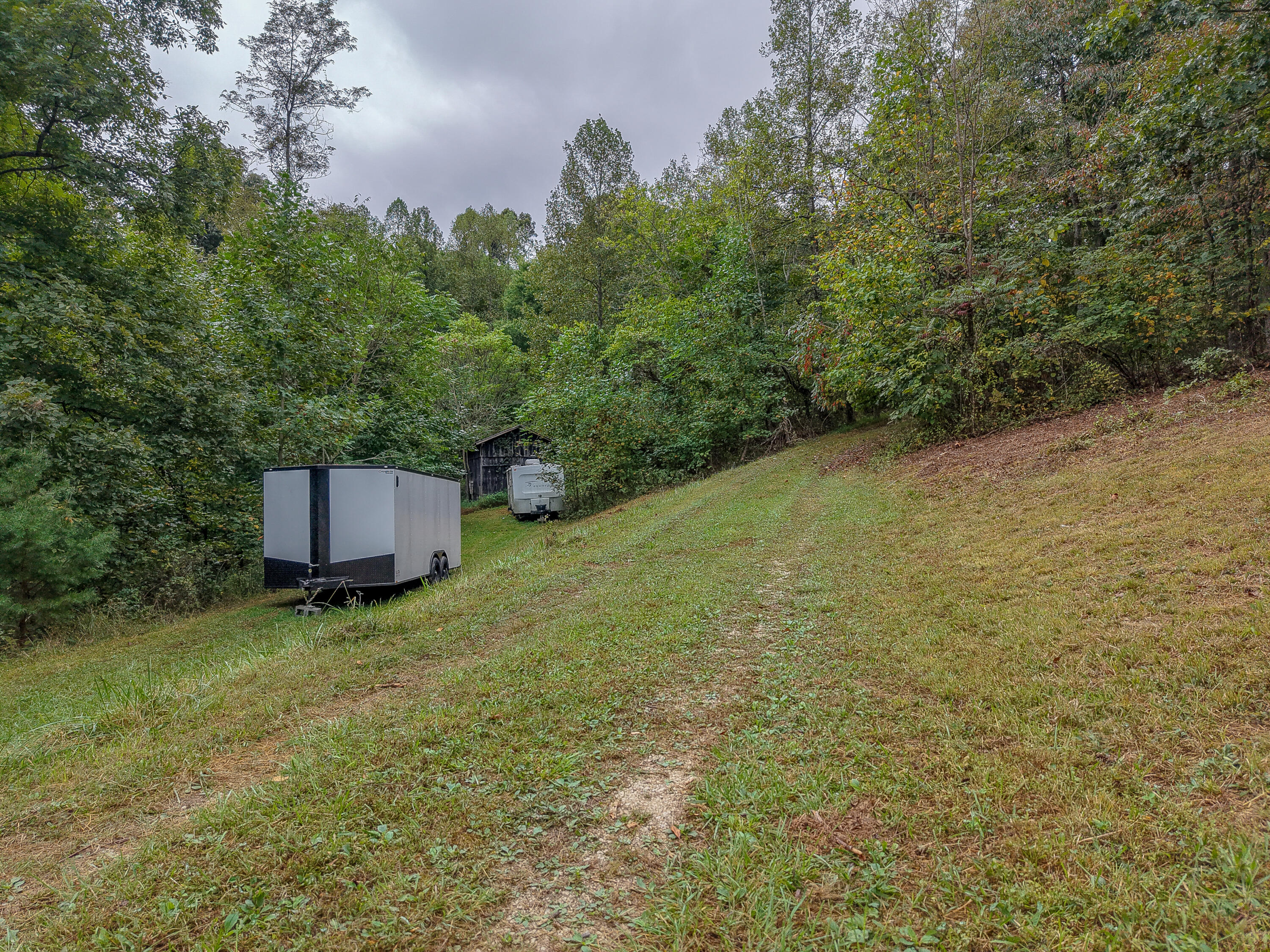 79 Blueberry Hill Road Campton, KY 41301 - Photo 6 of 32 DJI_20260924120744_0032_D
