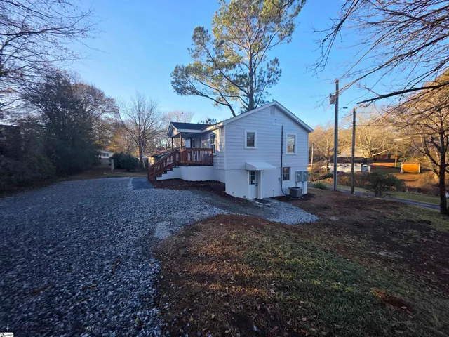 $319,000 | 411 West C Avenue, Easley, SC 29640