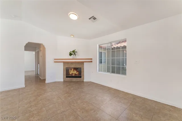 $200,000 | 6808 West Elm Creek Drive, Unit 203, Las Vegas, NV 89108