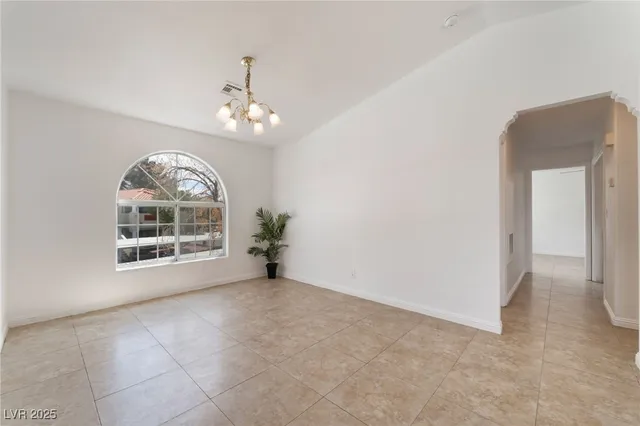 $200,000 | 6808 West Elm Creek Drive, Unit 203, Las Vegas, NV 89108