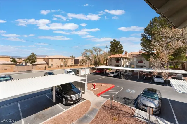 $200,000 | 6808 West Elm Creek Drive, Unit 203, Las Vegas, NV 89108