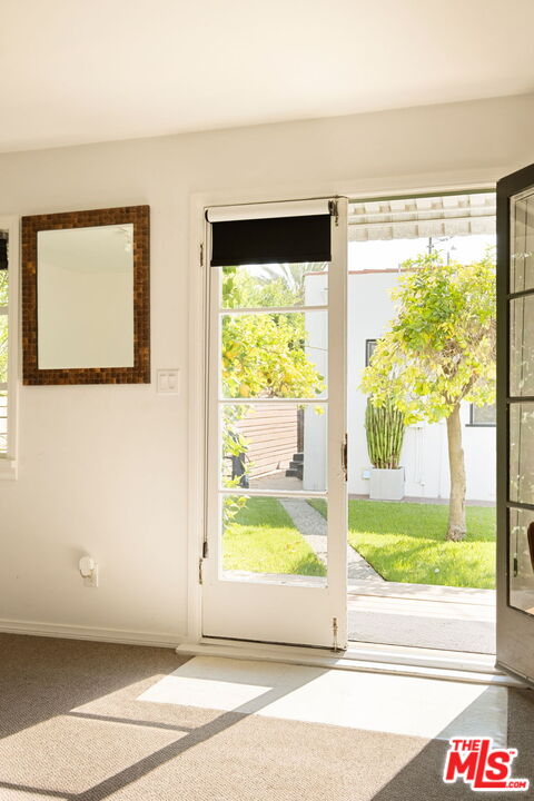 813 North Orange Grove Avenue Los Angeles, CA 90046 - Photo 28 of 42 a view of front door