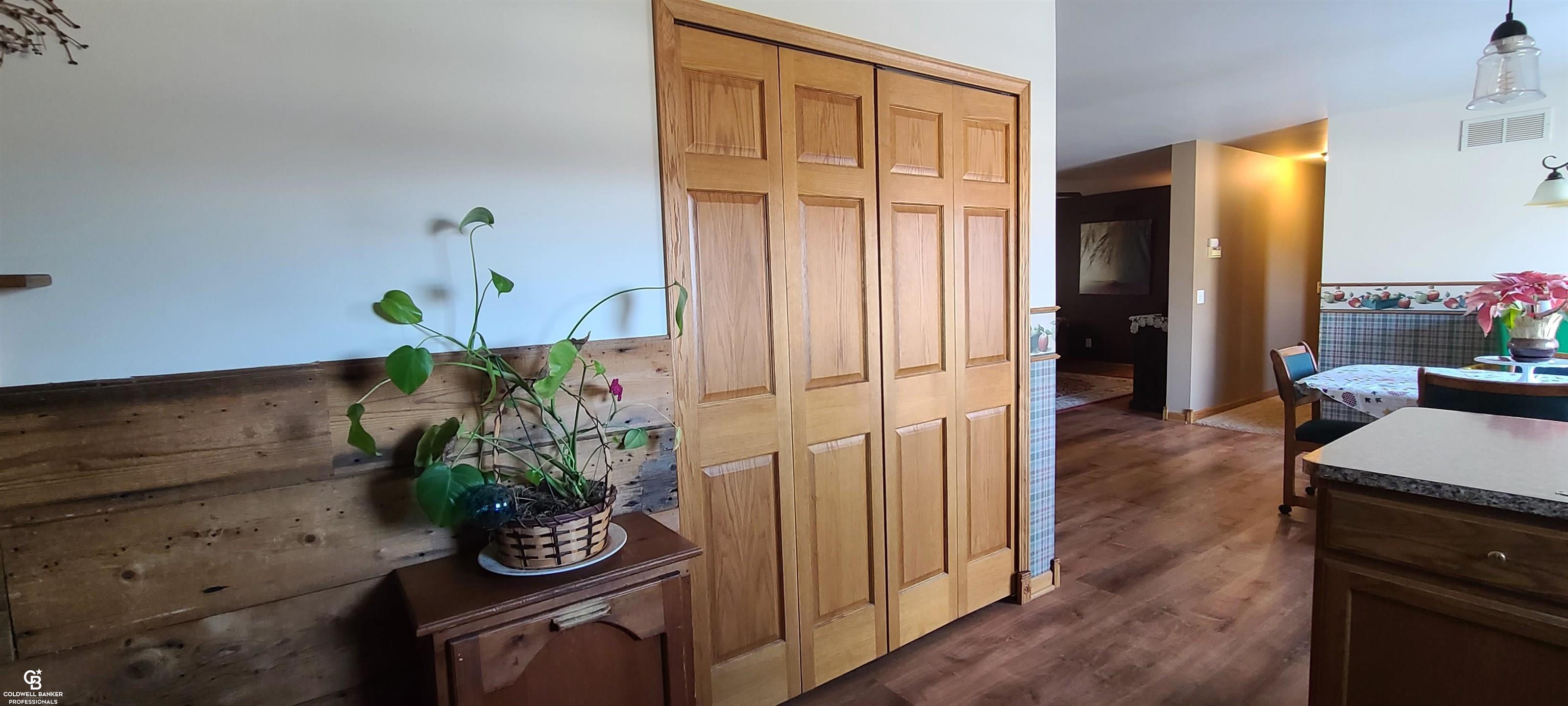15090 Almont Road Allenton, MI 48002 - Photo 24 of 69 Gallery Image 24