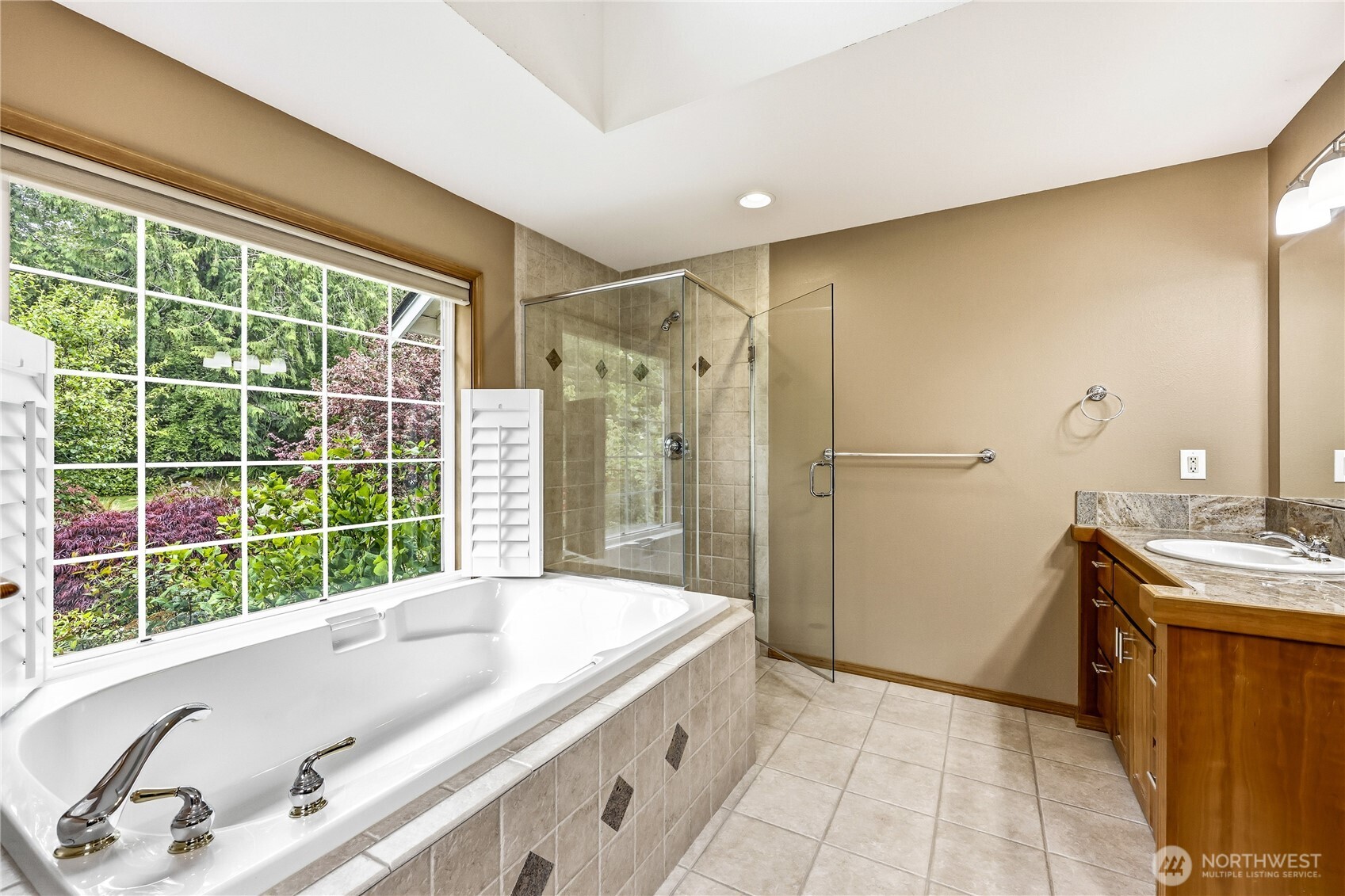 291 Fawn Meadow Road Chimacum, WA 98325 - Photo 17 of 39 Gallery Image 17