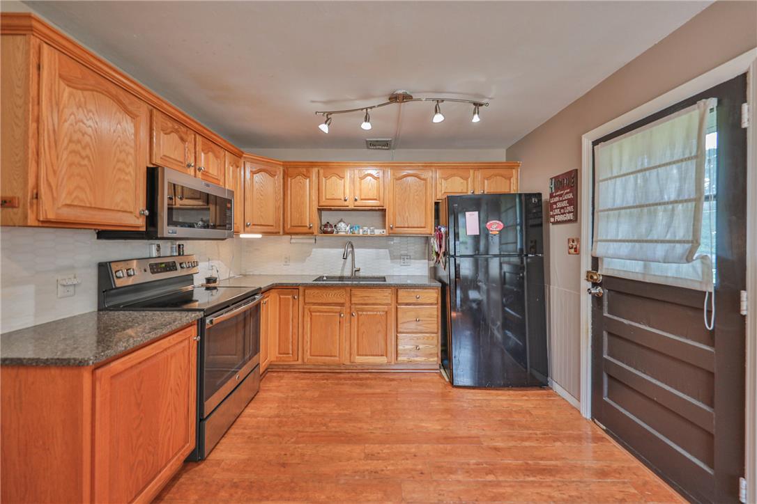 3050 Cornwall Road Bethlehem, PA 18017 - Photo 17 of 80 Functional kitchen with ample cabinetry and robust appliances for culinary adventures.