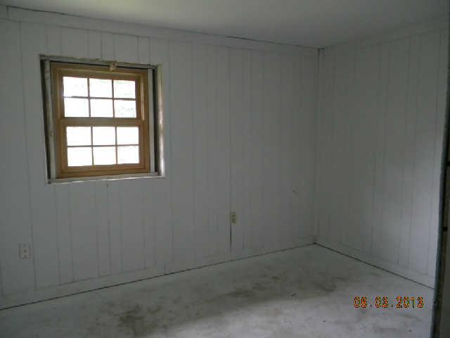 575 Aplin Branch Road Cottontown, TN 37048 - Photo 8 of 12