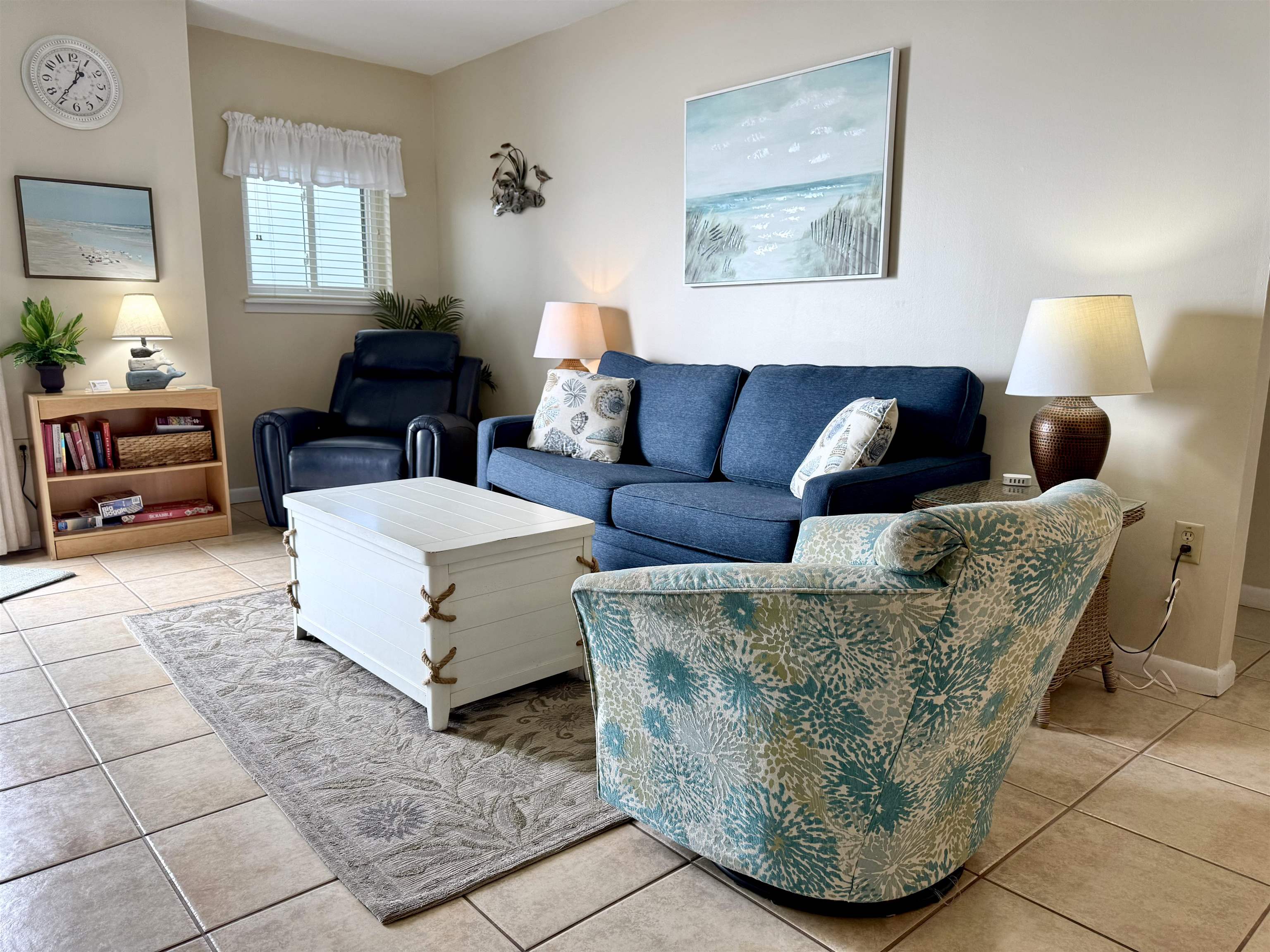 375 Plantation Road, Unit 5712 Gulf Shores, AL 36542 - Photo 4 of 42 Living Room